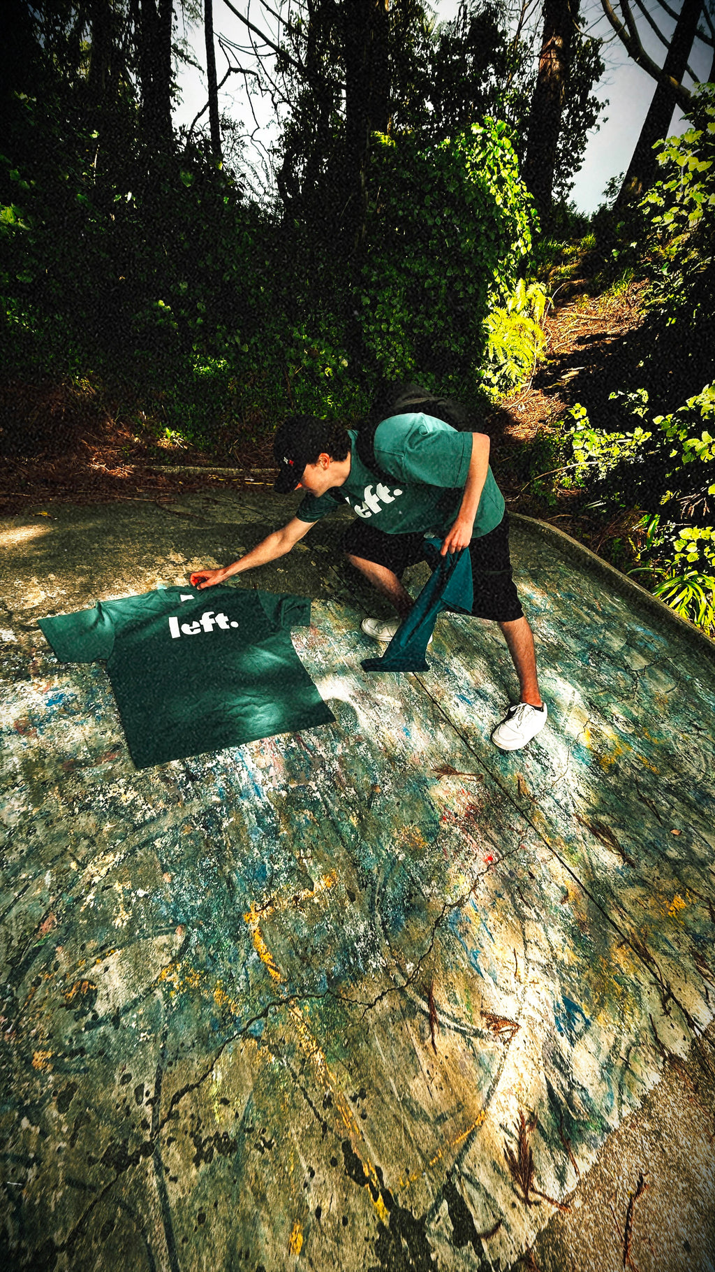 LEFT ORIGIN TEE.