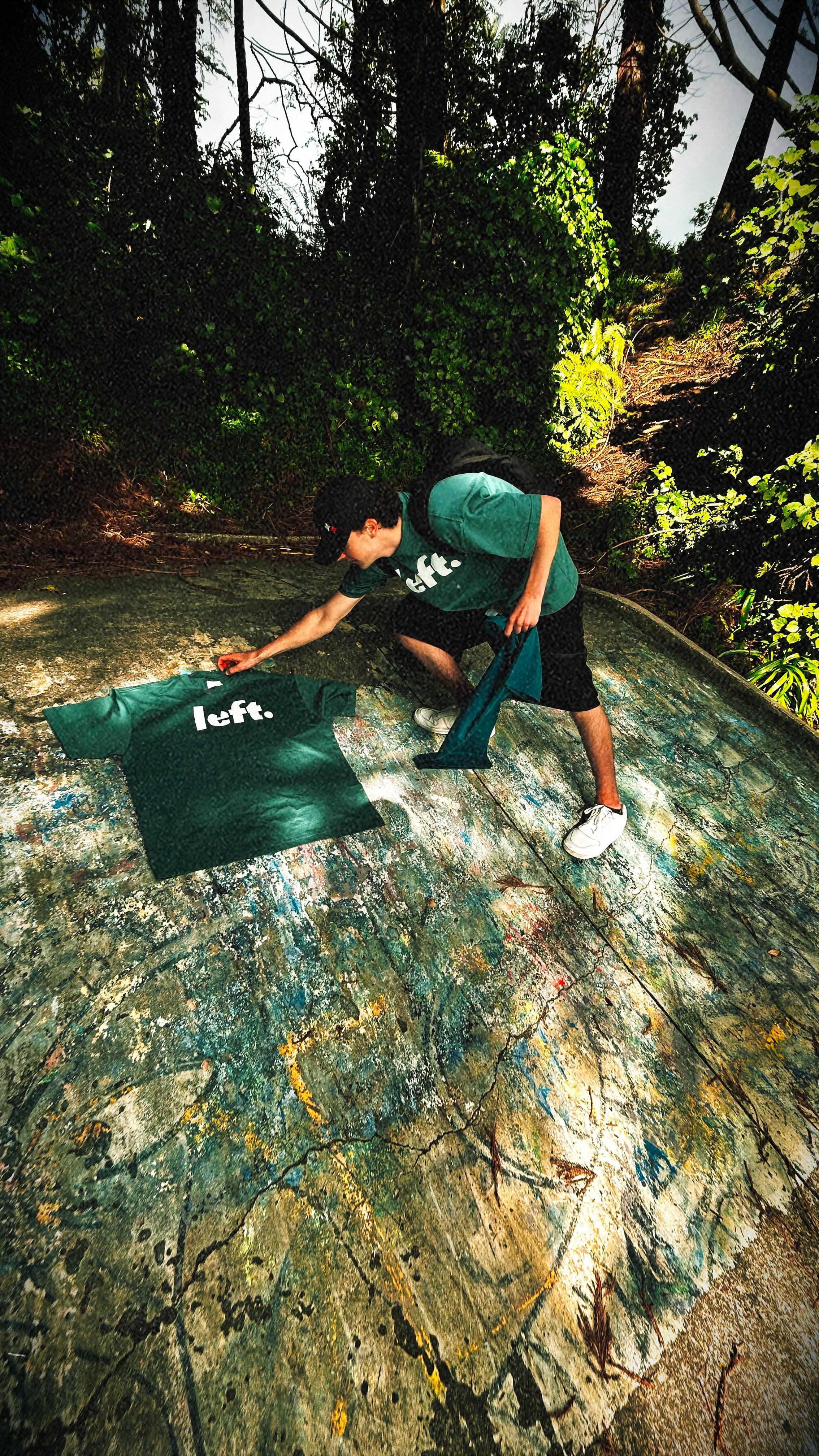 LEFT ORIGIN TEE.