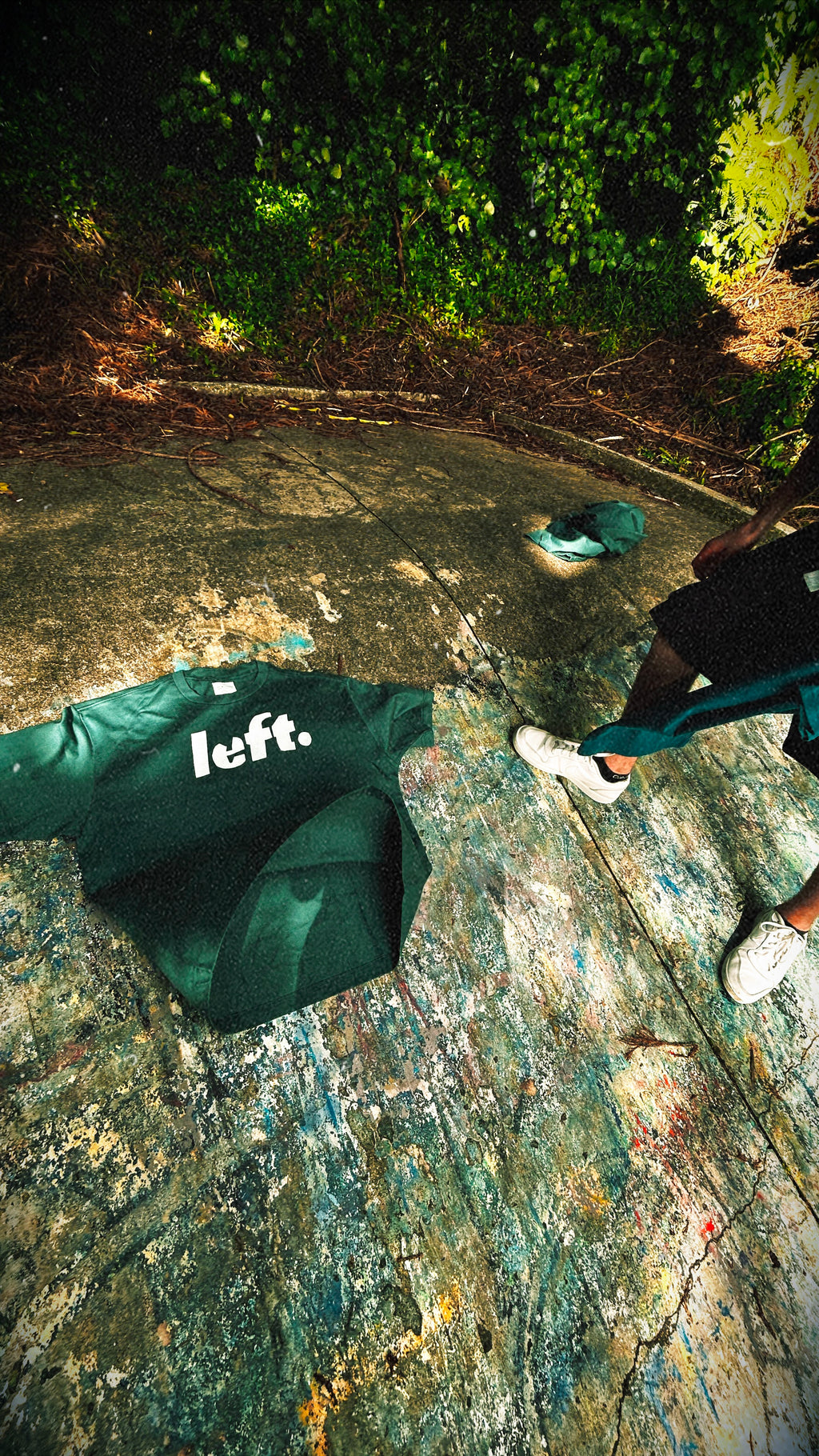 LEFT ORIGIN TEE.