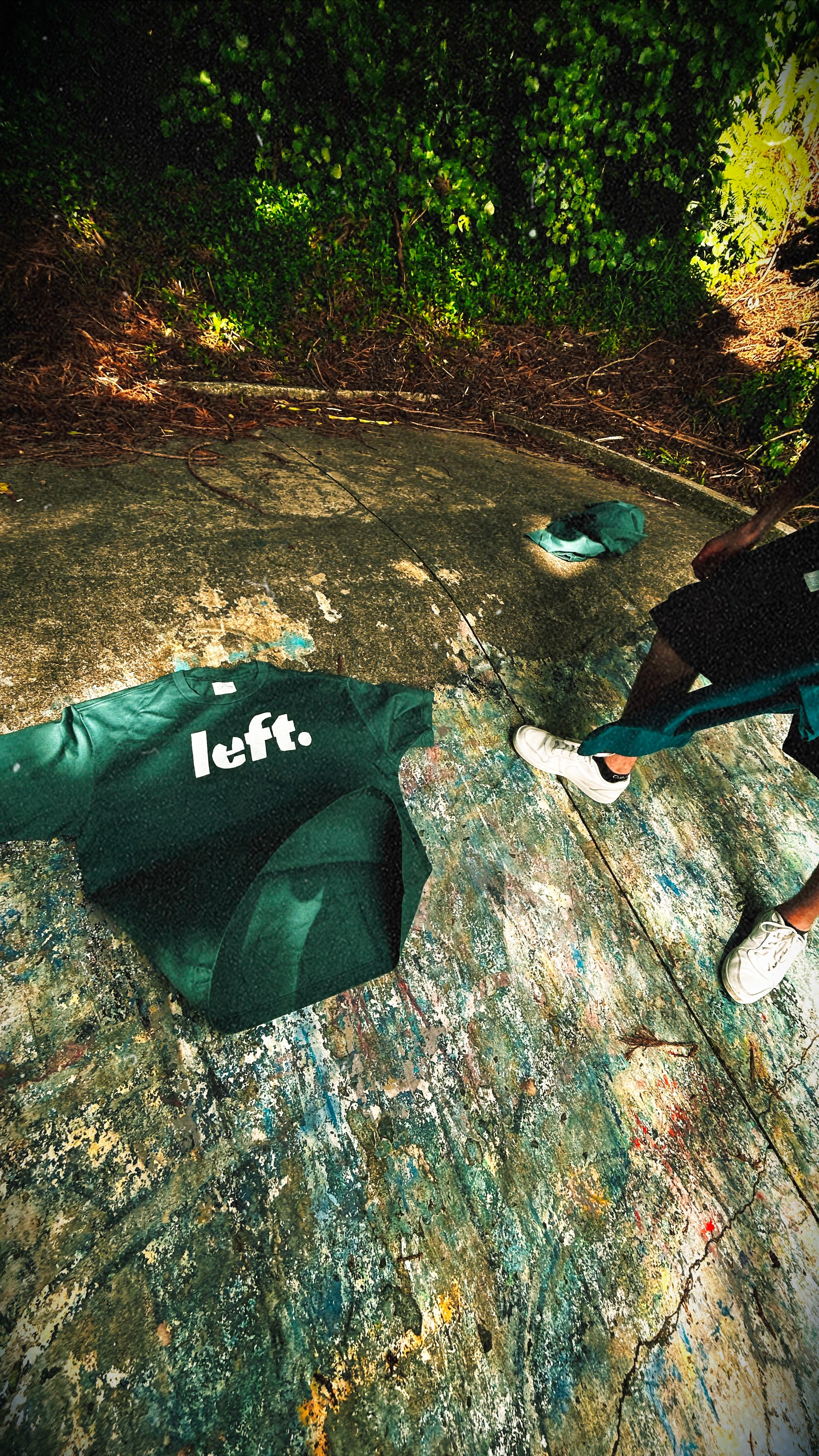 LEFT ORIGIN TEE.