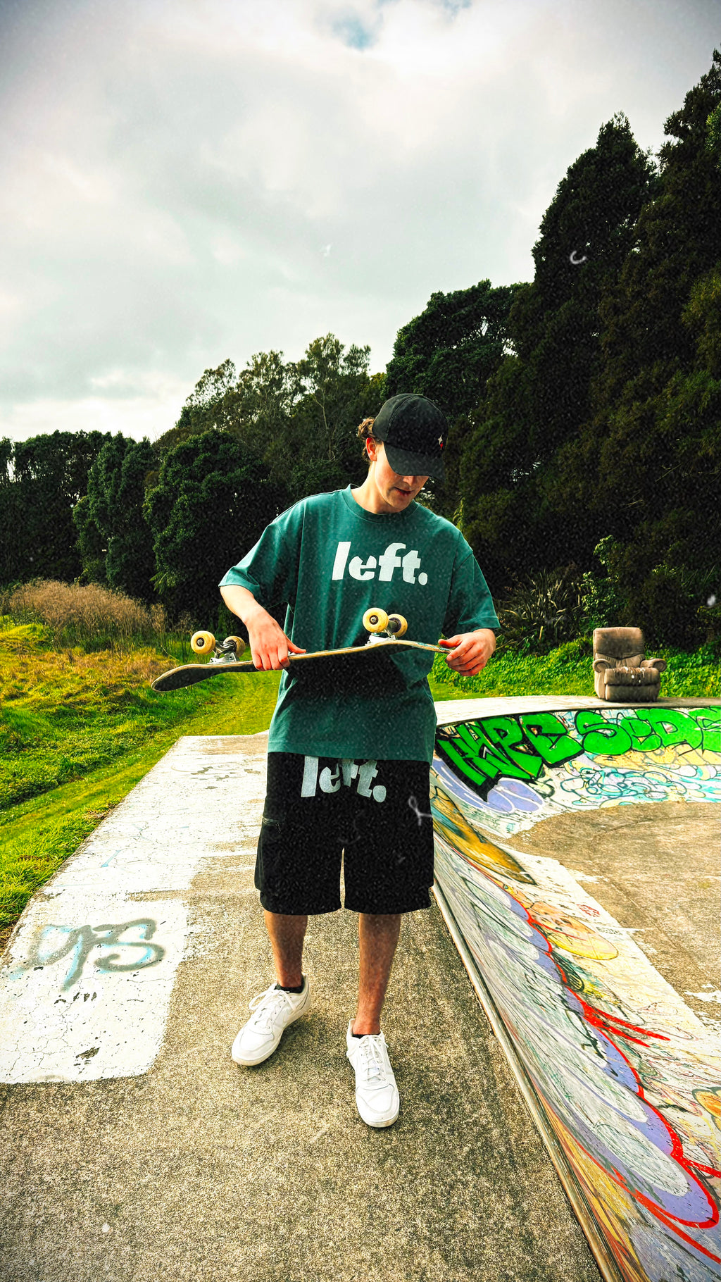 LEFT ORIGIN TEE.